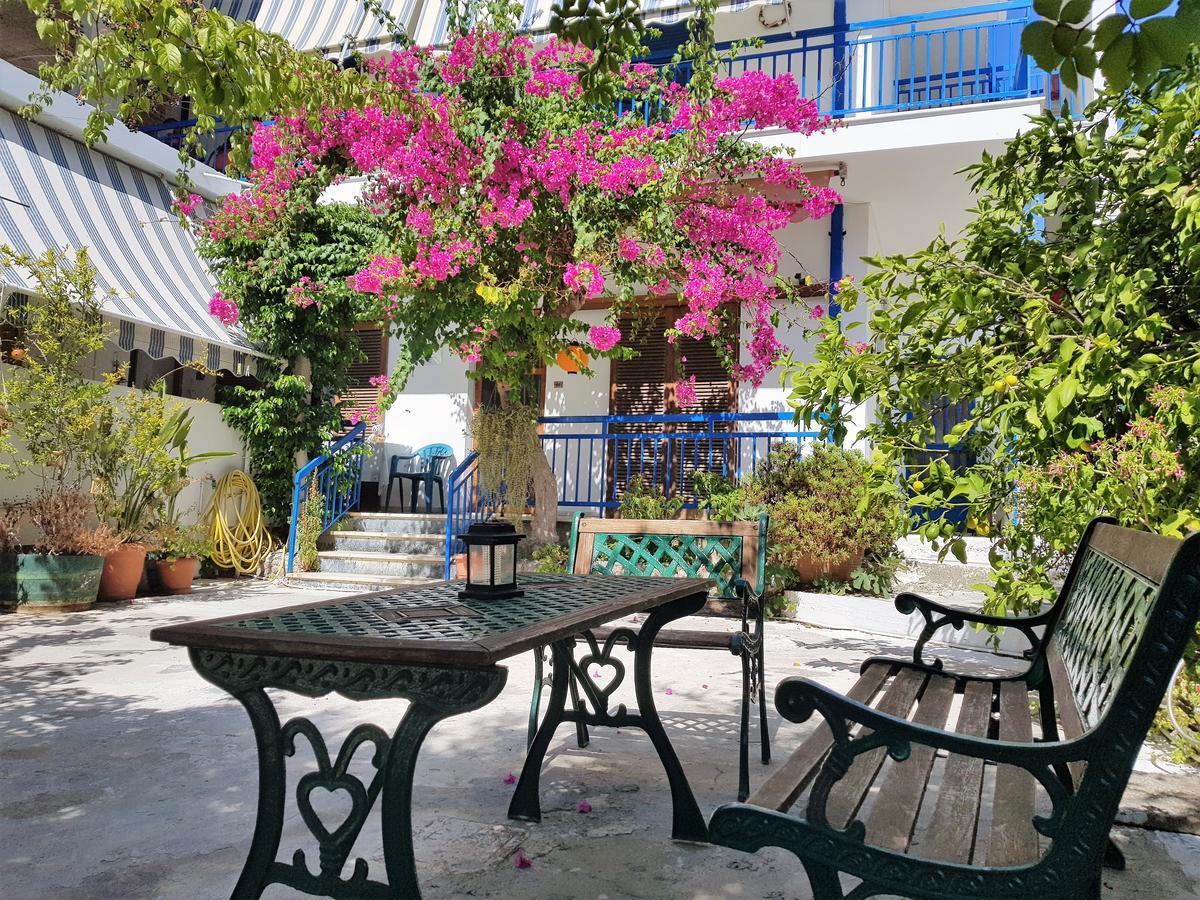 شقة Sunrise Flora Agia Marina  المظهر الخارجي الصورة